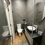 Apartment на 5 фонтана парк перемоги аркадія море в пішій доступності Odessa
